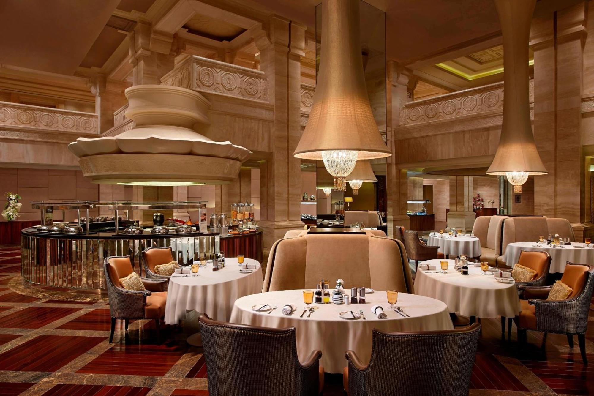 Itc Grand Chola, A Luxury Collection Hotel, Chennai Exterior photo The restaurant