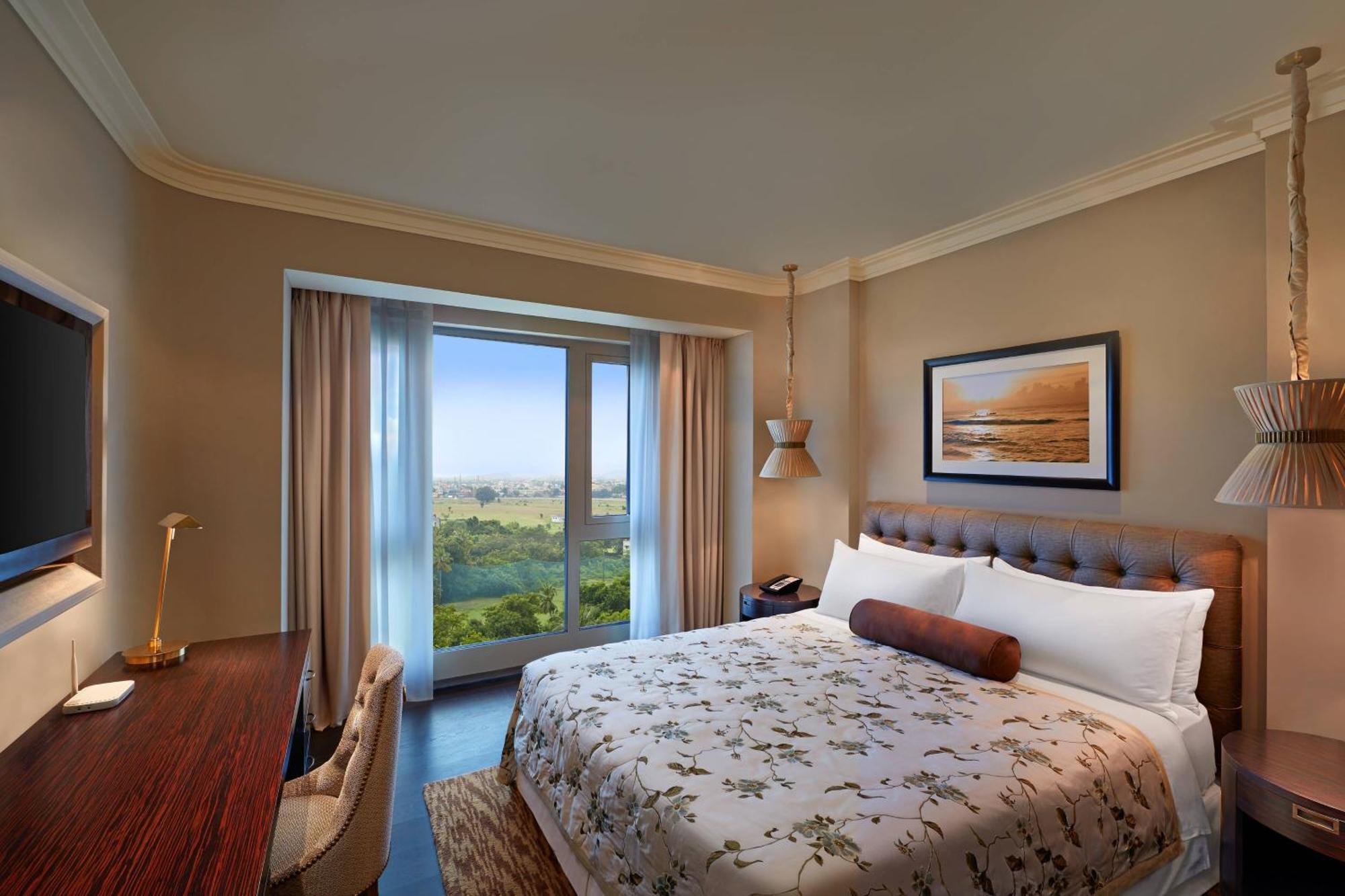 Itc Grand Chola, A Luxury Collection Hotel, Chennai Exterior photo A bedroom at the Ritz-Carlton, Laguna Niguel